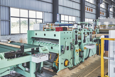 Leveling & Cut-to-Length Line
